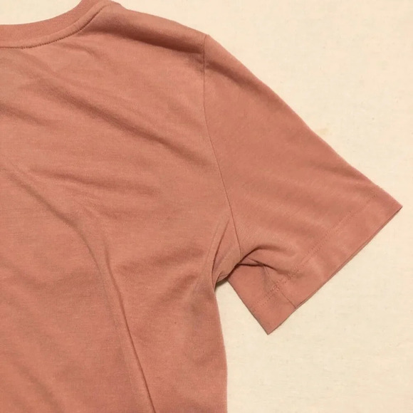 Nike Womens Size XS Tshirt Tee Shirt Sportswear Activewear - Picture 11 of 15